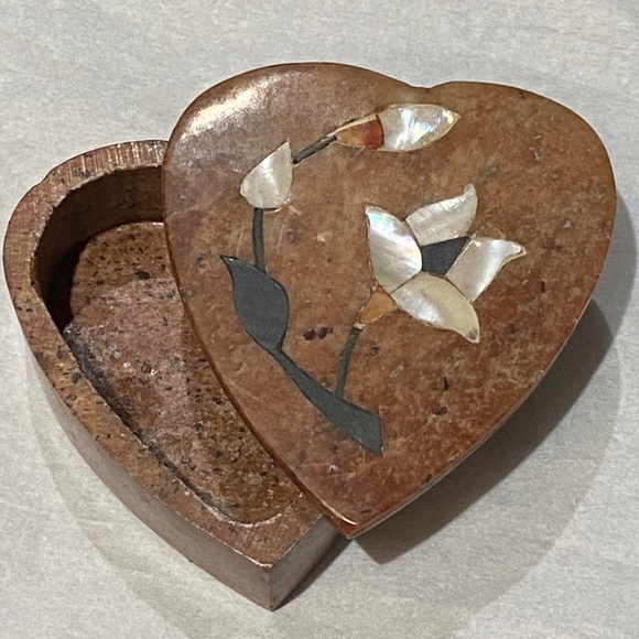 Heart Shaped Stone Trinket Box Inlaid Mother of Pearl
Jewelry Holder - Picture 1 of 13